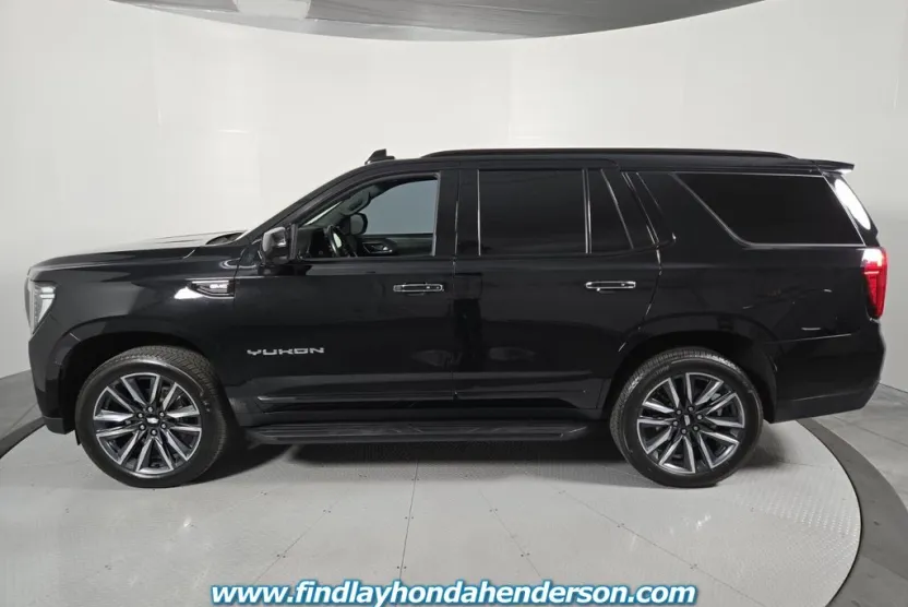 2022 Gmc Yukon SLT photo 1