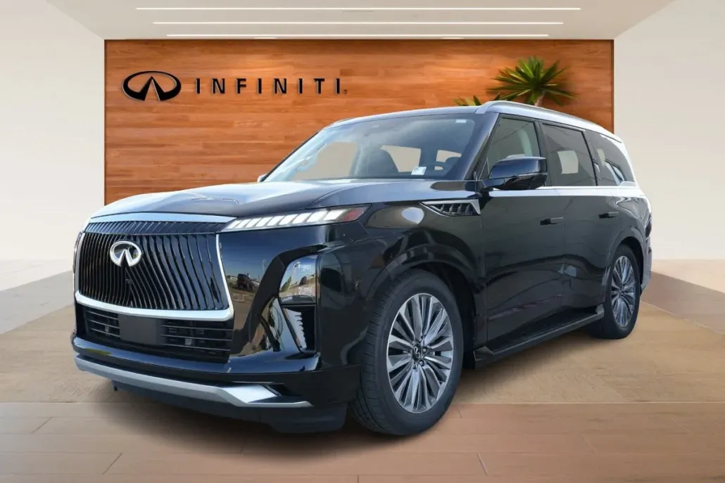 2025 Infiniti QX80 Luxe photo 1