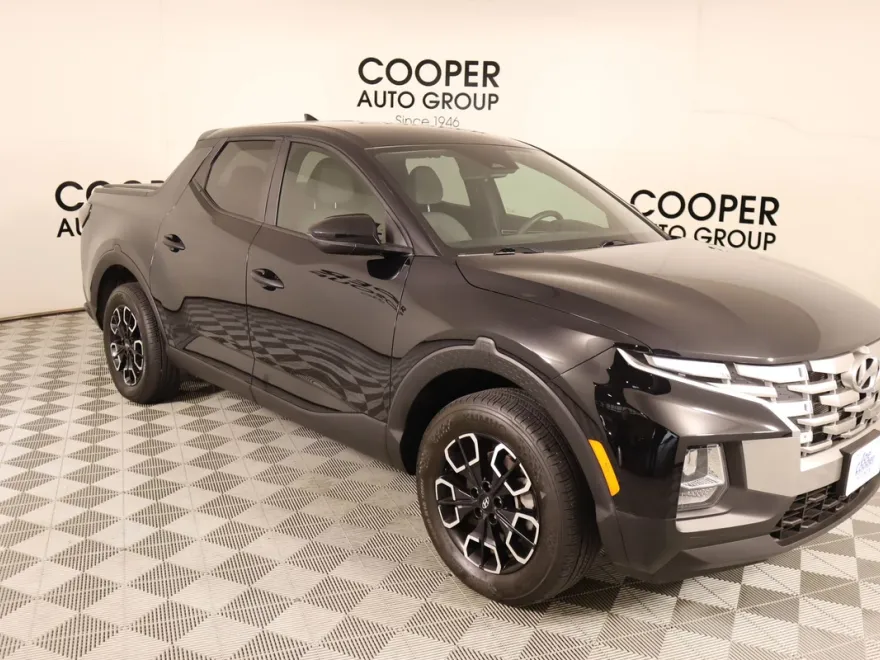 2023 Hyundai Santa Cruz SE photo 1