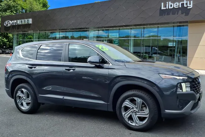 2023 Hyundai Santa Fe SE photo 1