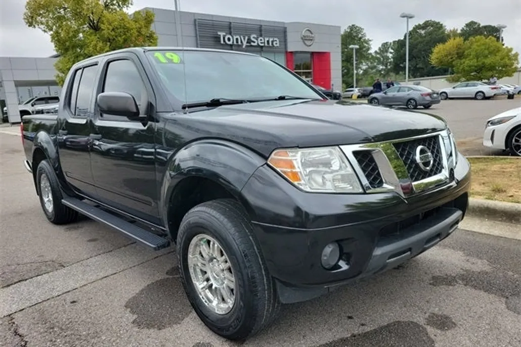 2019 Nissan Frontier SV photo 1