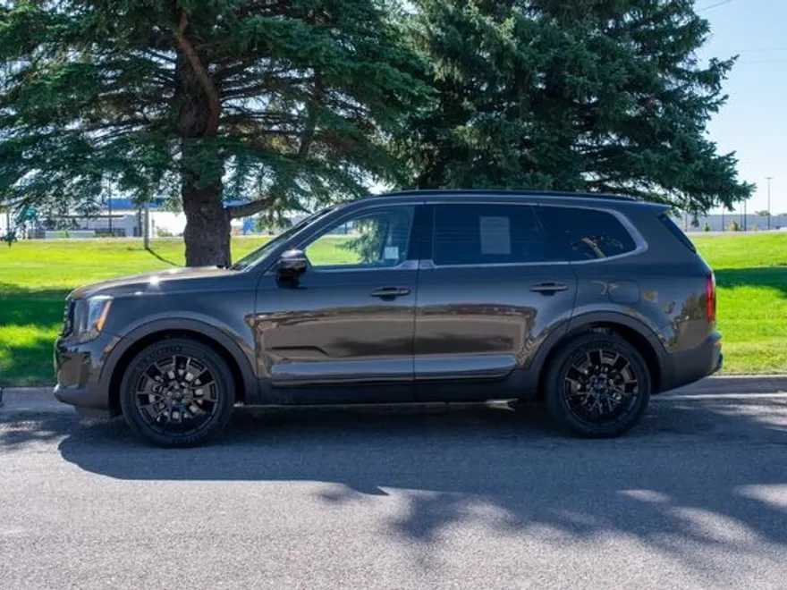 2021 Kia Telluride SX photo 1
