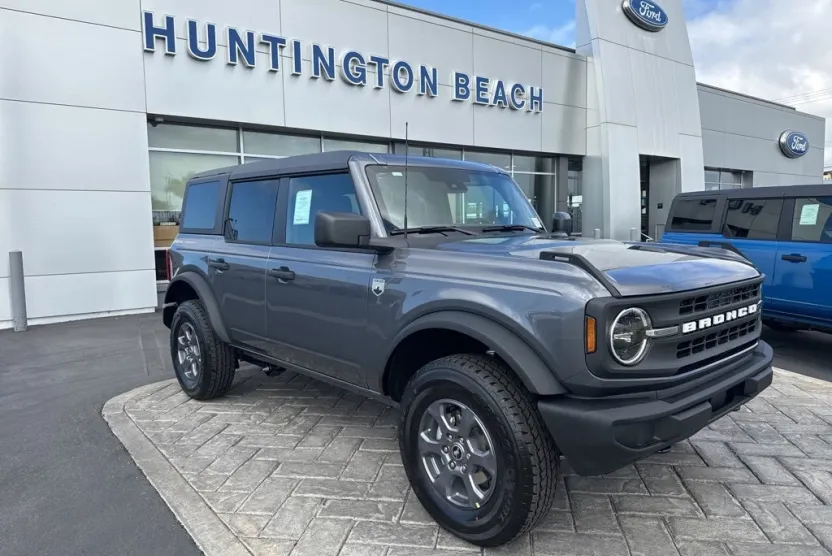2025 Ford Bronco Big Bend photo 1