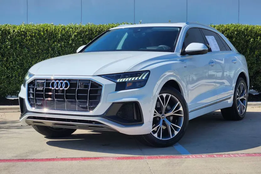 2023 Audi Q8 Prestige line photo 1