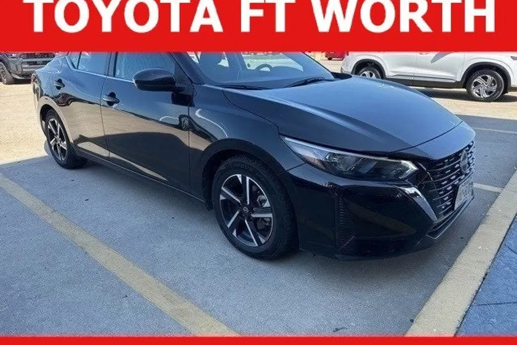 2024 Nissan Sentra SV photo 1