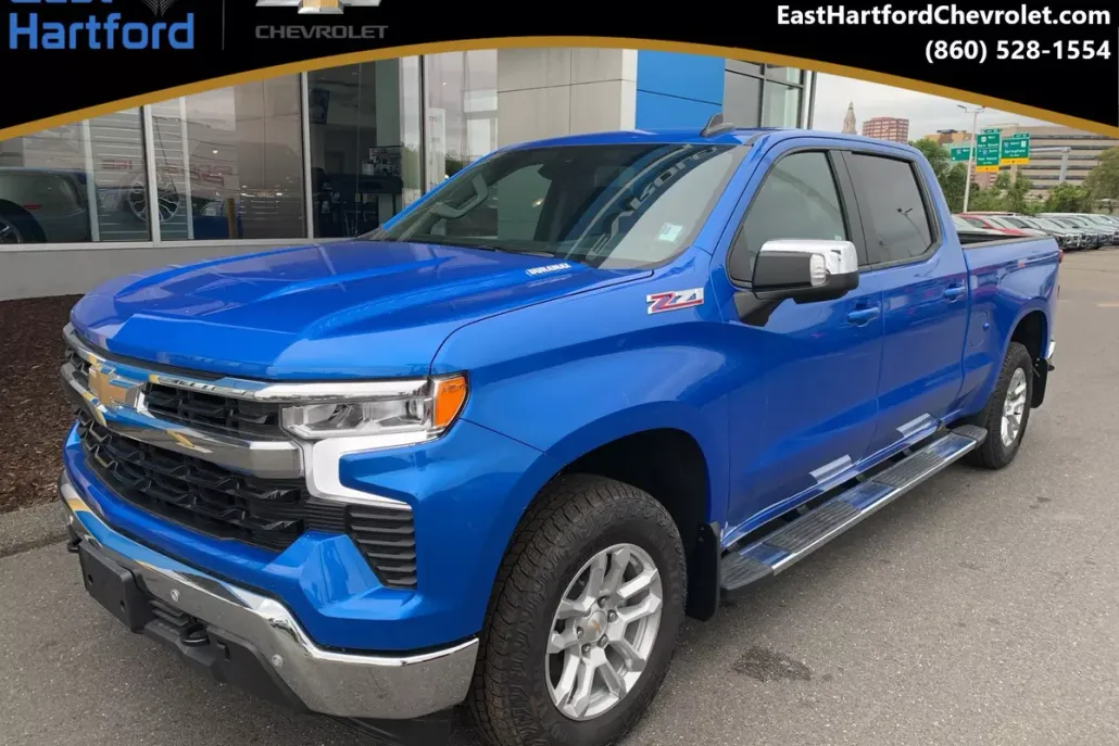 2025 Chevrolet Silverado 1500 LT photo 1