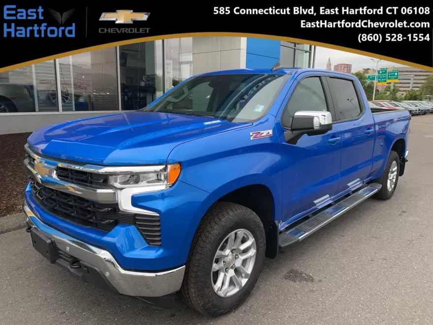 2025 Chevrolet Silverado 1500 LT photo 1