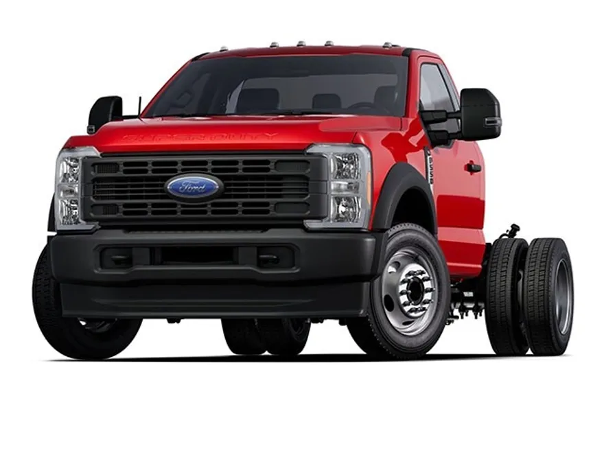 2025 Ford F-550 photo 1
