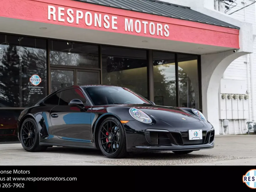 2017 Porsche 911 GTS photo 1