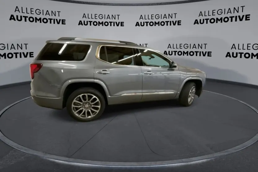 2021 Gmc Acadia Denali photo 1