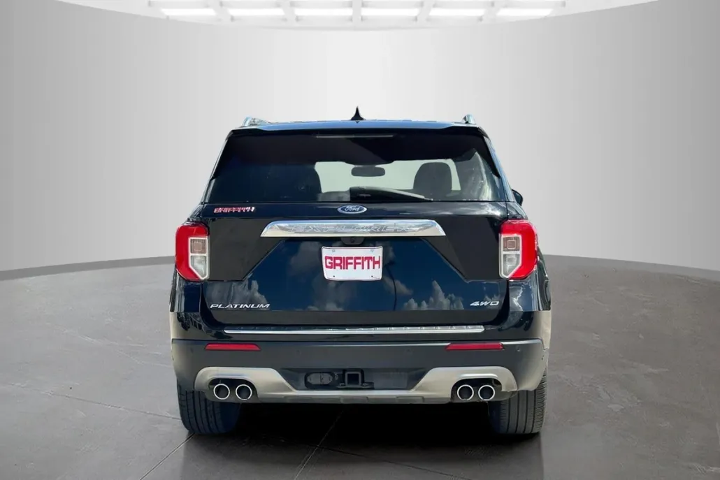 2021 Ford Explorer Platinum photo 1
