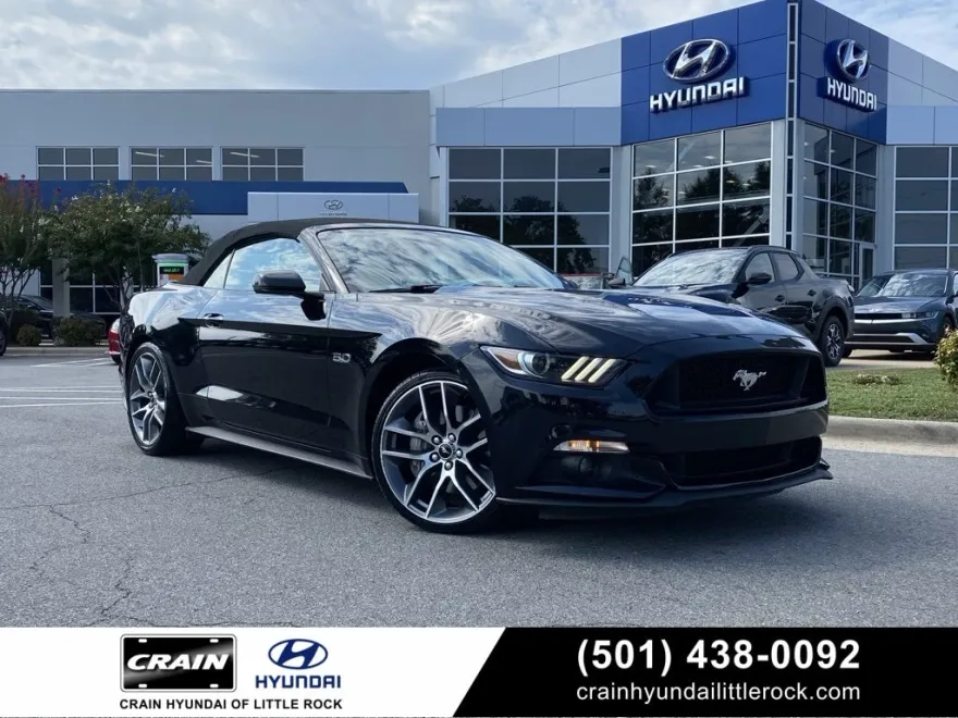 2017 Ford Mustang GT Premium photo 1