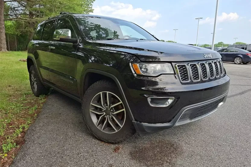 2021 Jeep Grand Cherokee Limited photo 1