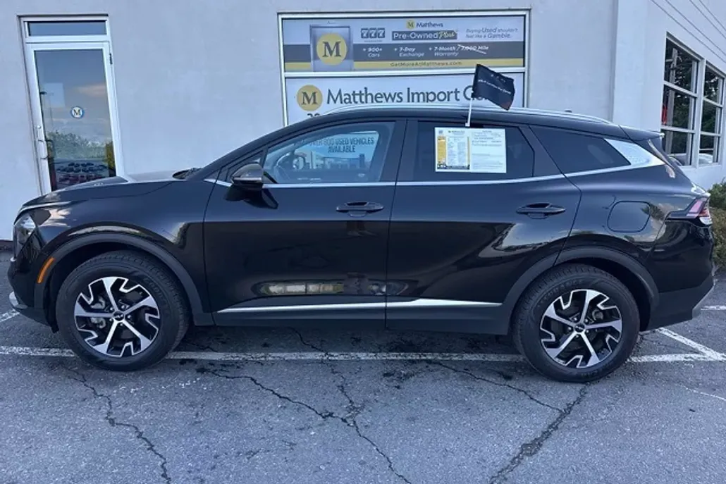 2023 Kia Sportage Hybrid EX photo 1