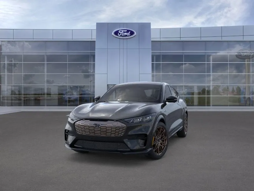 2025 Ford Mustang Mach-E GT photo 1