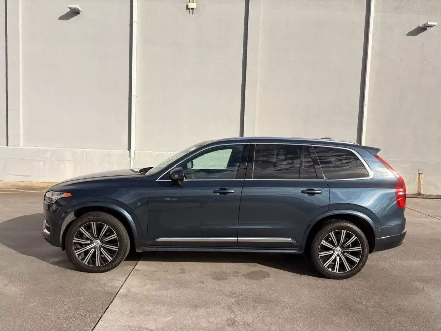 2024 Volvo XC90 Plus photo 1