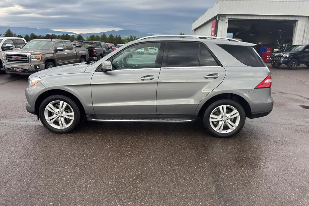 2015 Mercedes Benz ML 350 photo 1