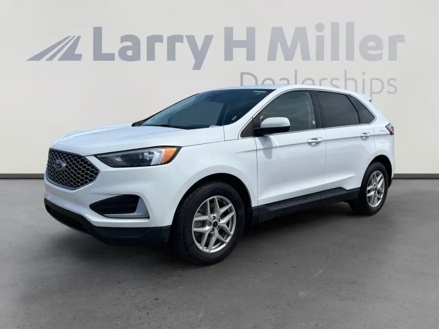 2024 Ford Edge SEL photo 1