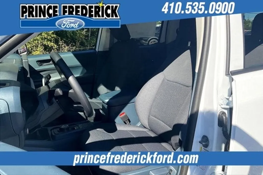 2025 Ford Maverick XL photo 1