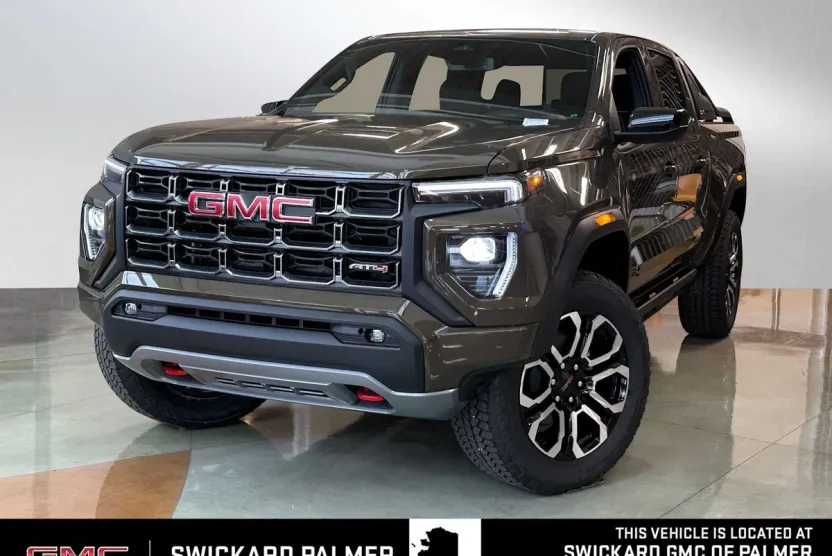 2025 Gmc Canyon AT4 photo 1