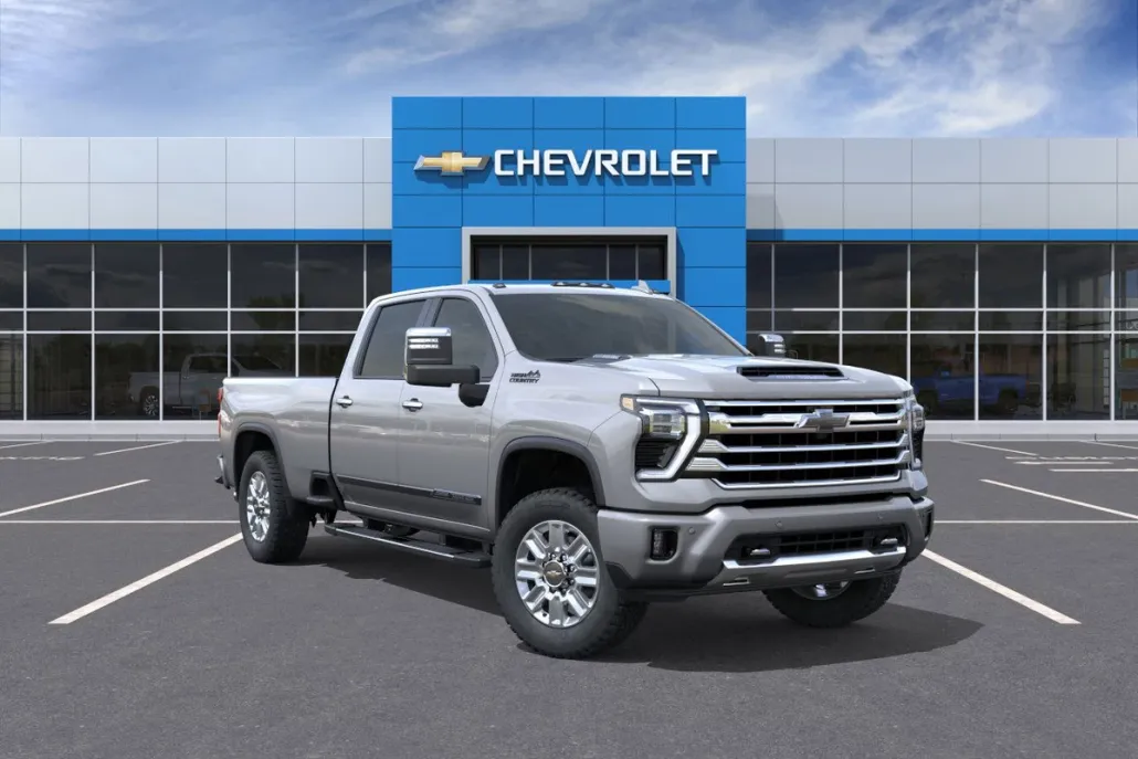 2026 Chevrolet Silverado 3500HD High Country photo 1