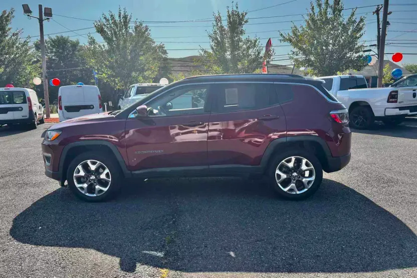 2021 Jeep Compass Limited photo 1
