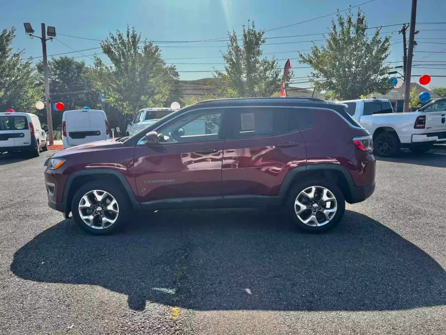 2021 Jeep Compass Limited photo 1