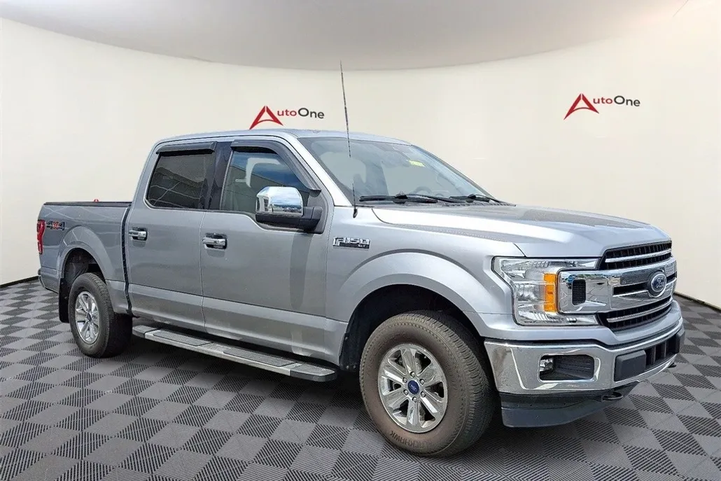 2020 Ford F-150 XLT photo 1