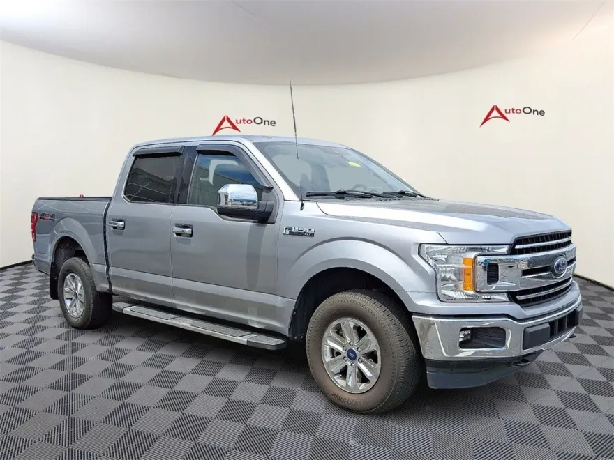 2020 Ford F-150 XLT photo 1
