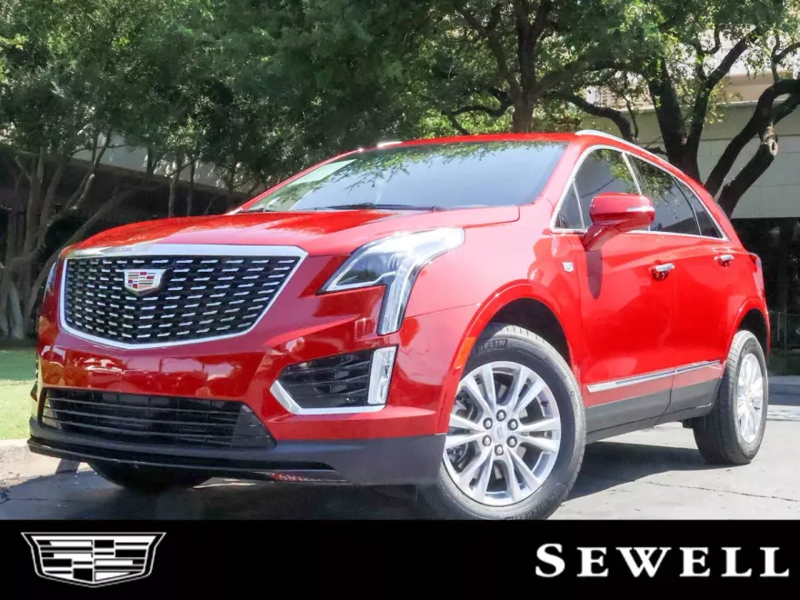 2025 Cadillac XT5 Luxury photo 1