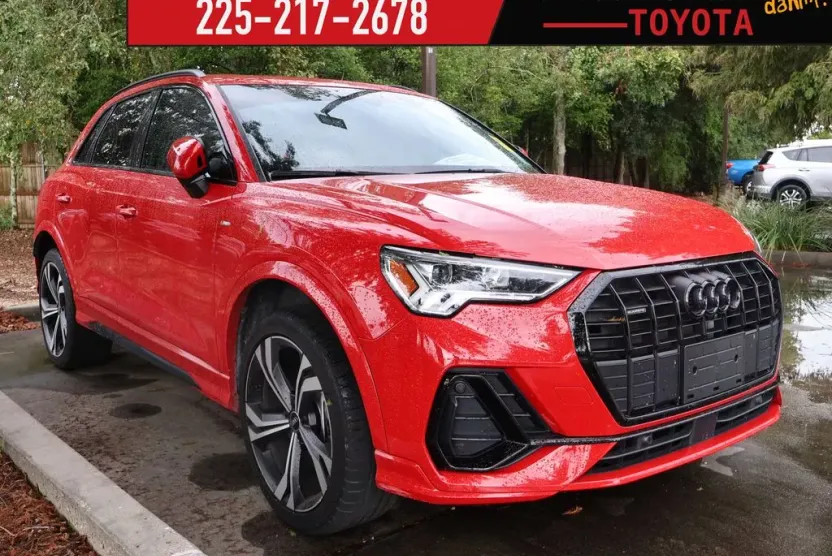 2023 Audi Q3 Premium Plus S line photo 1