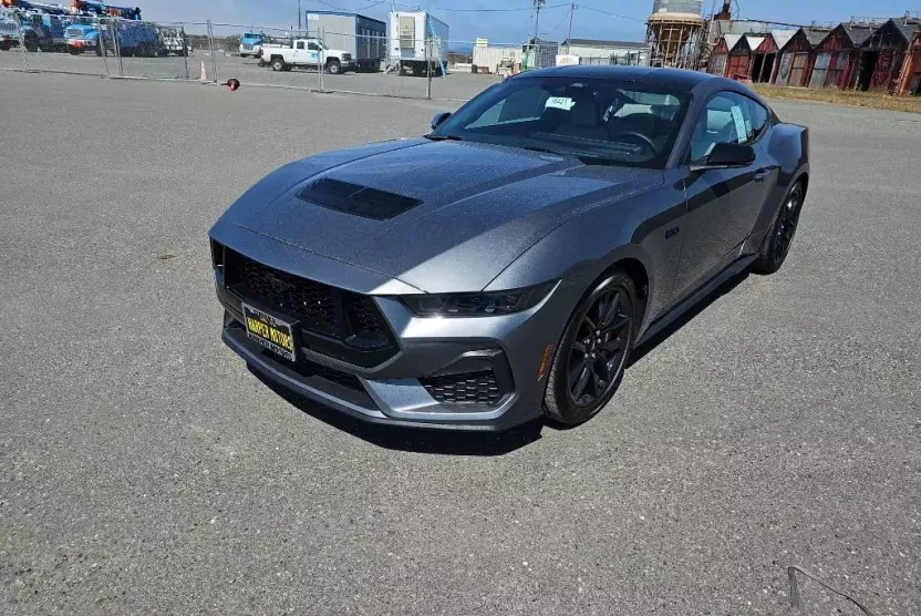 2025 Ford Mustang GT Premium photo 1