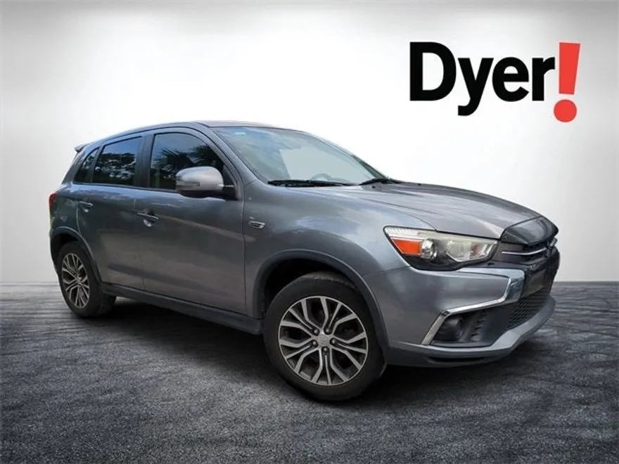 2018 Mitsubishi Outlander Sport ES photo 1