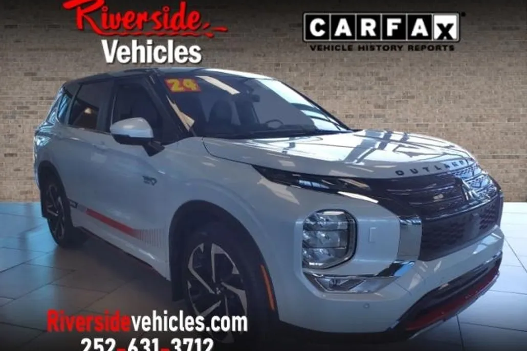 2024 Mitsubishi Outlander SE Ralliart photo 1