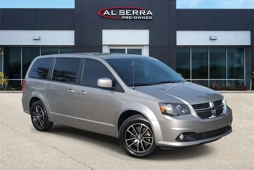 2019 Dodge Grand Caravan SE photo 1