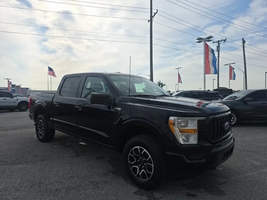 2022 Ford F-150 XL photo 1