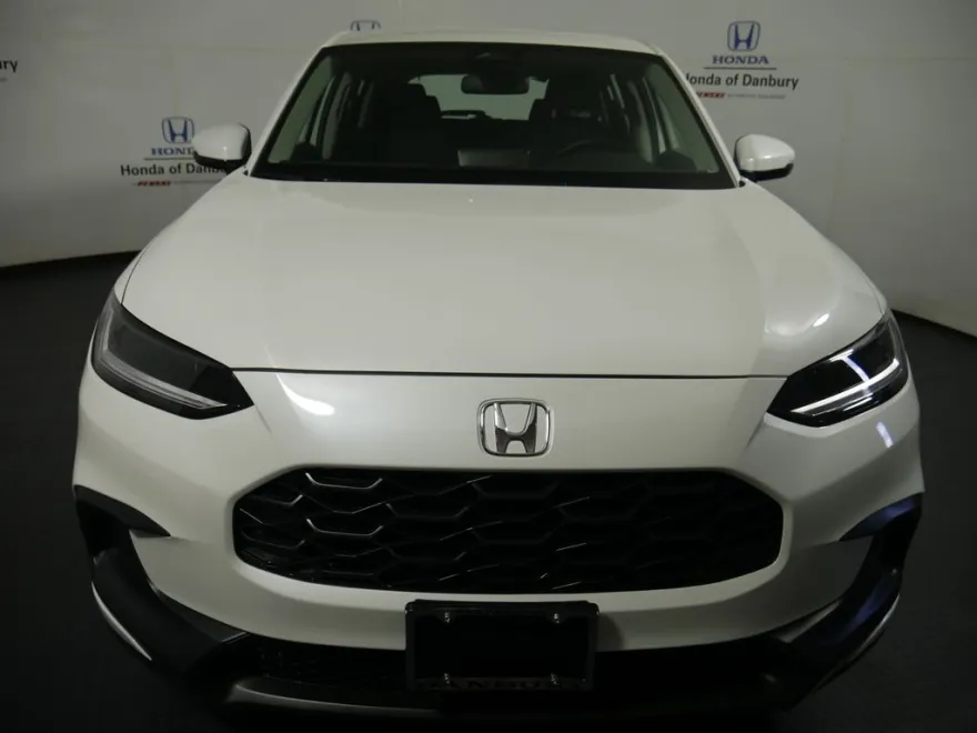 2026 Honda HR-V LX photo 1