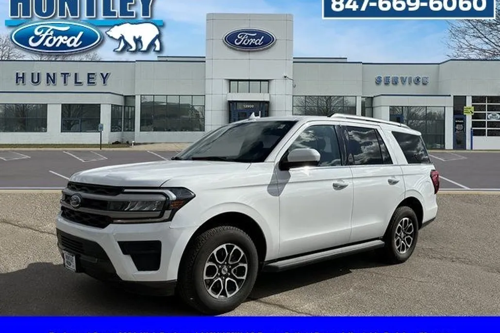 2024 Ford Expedition XLT photo 1