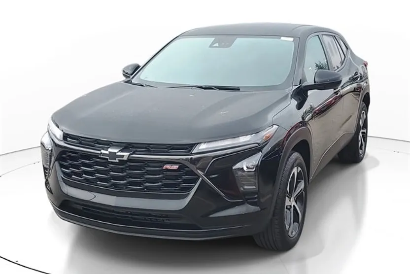 2024 Chevrolet Trax photo 1