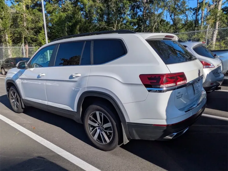 2021 Volkswagen Atlas SE photo 1