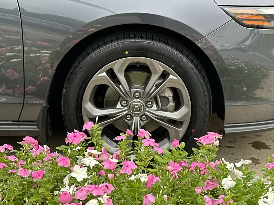 2023 Honda Accord EX photo 1