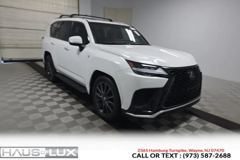 2024 Lexus LX 600 F SPORT photo 1