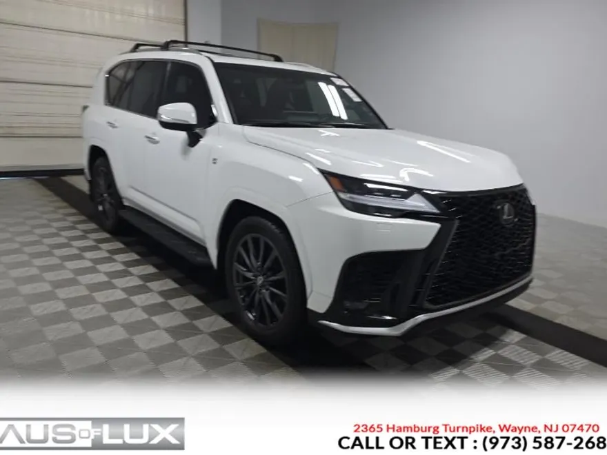 2024 Lexus LX 600 F SPORT photo 1