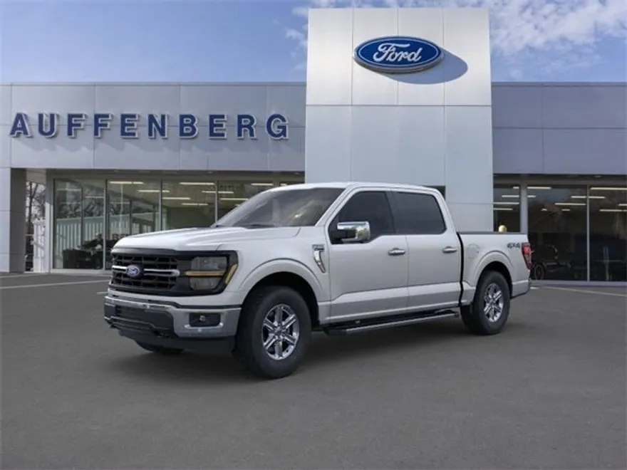 2025 Ford F-150 XLT photo 1