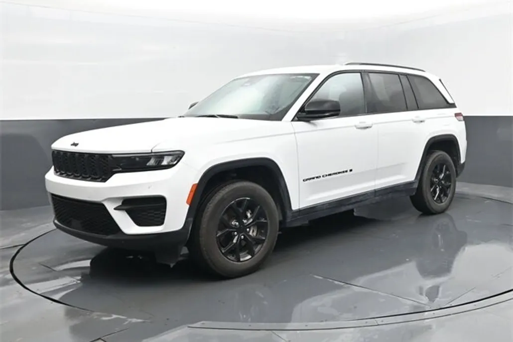 2024 Jeep Grand Cherokee Altitude X photo 1