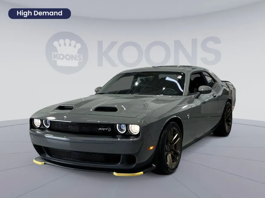 2023 Dodge Challenger SRT8 Hellcat photo 1