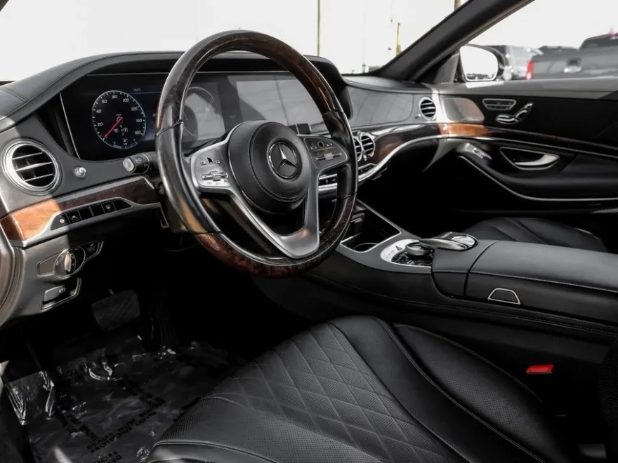 2019 Mercedes Benz S 560 4MATIC photo 1