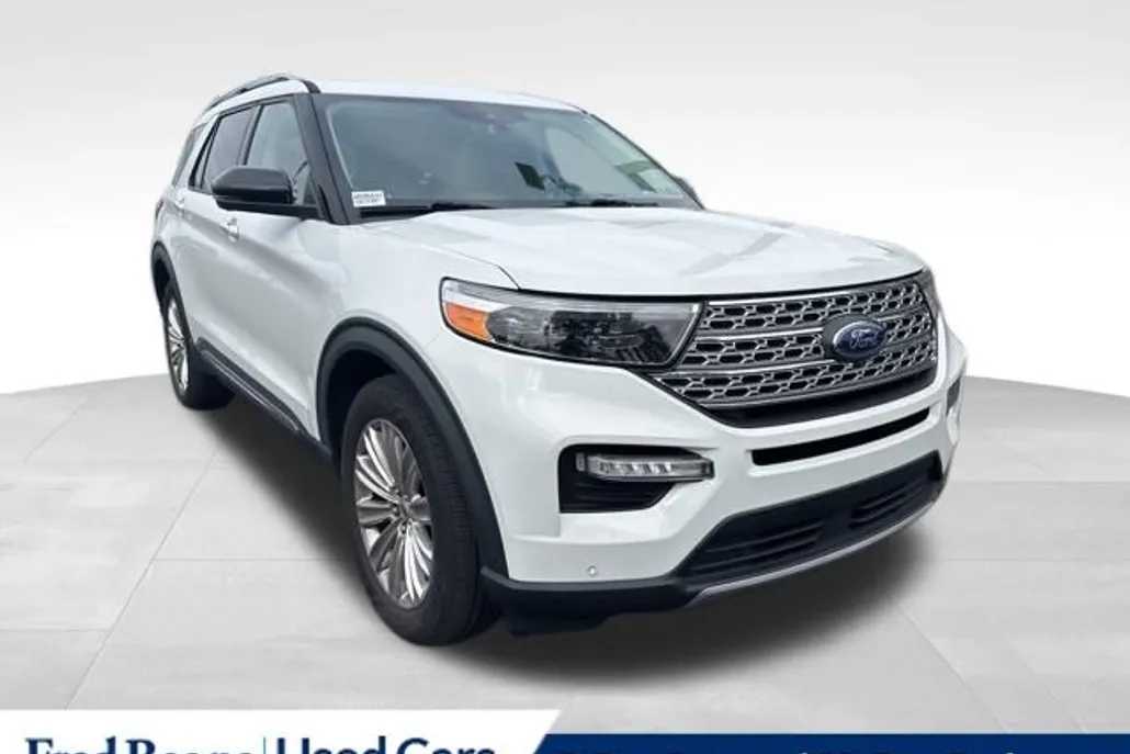 2020 Ford Explorer Limited photo 1