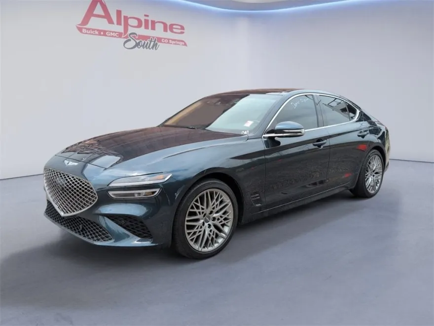 2022 Genesis G70 2.0T photo 1