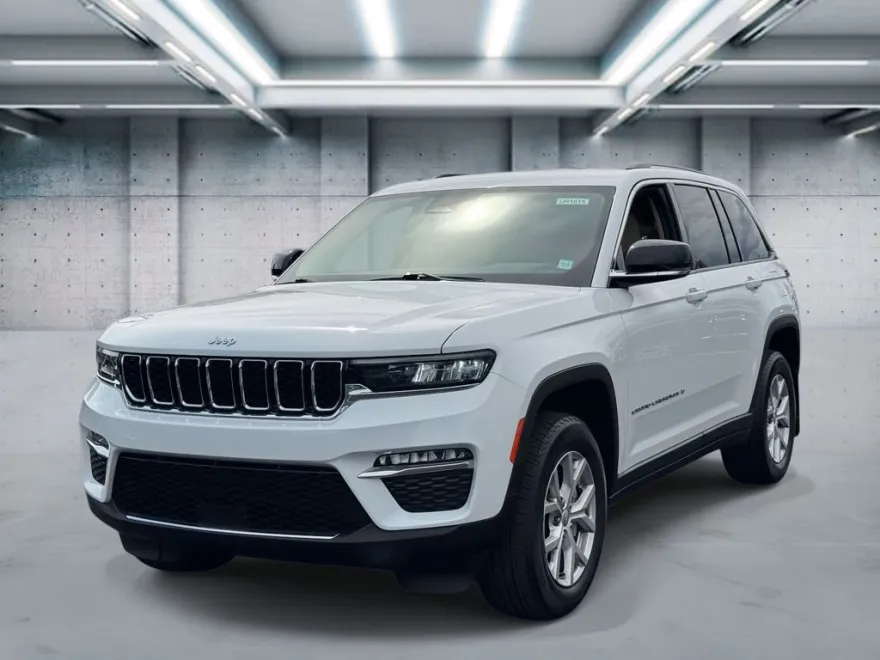 2022 Jeep Grand Cherokee Limited photo 1